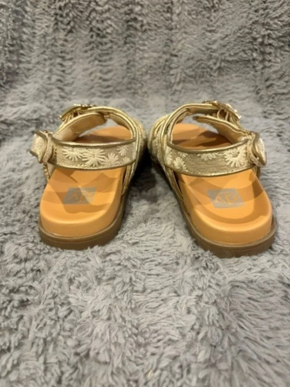 DV Dolce Vita Girls Allanie Floral Sandals size 3 EUC!